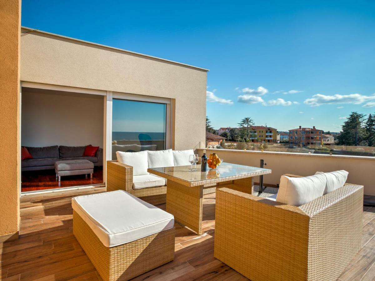 Lovrečica Apartment Karmen By Interhome מראה חיצוני תמונה