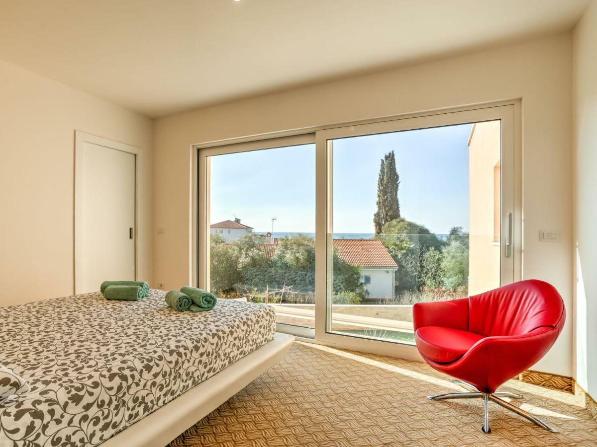 Lovrečica Apartment Karmen By Interhome מראה חיצוני תמונה